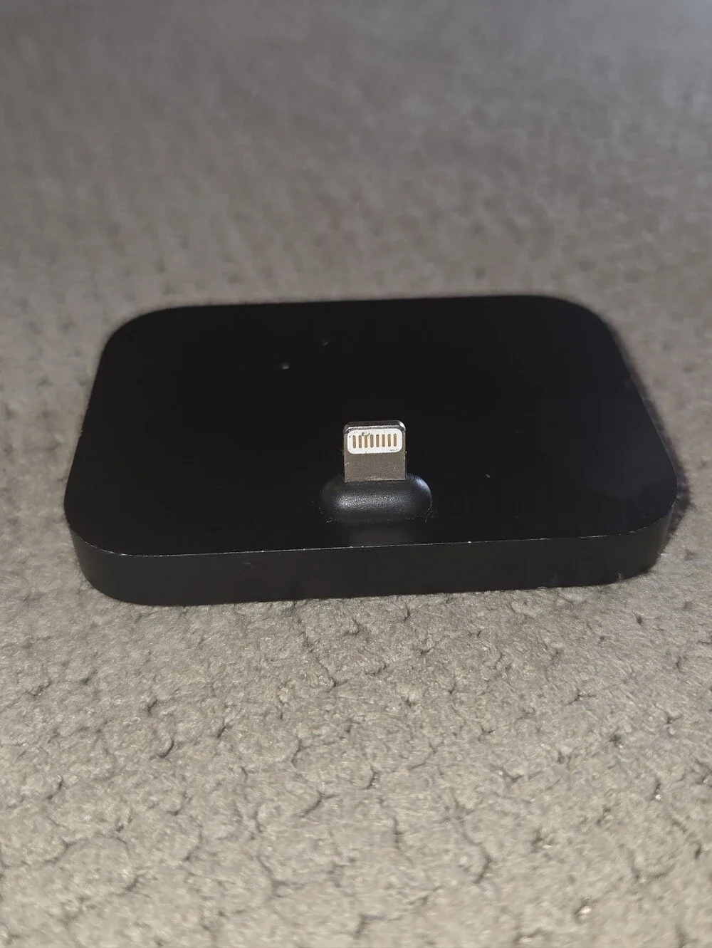 Original OEM Apple iPhone Lightning Dock Black Charge Sync A1717